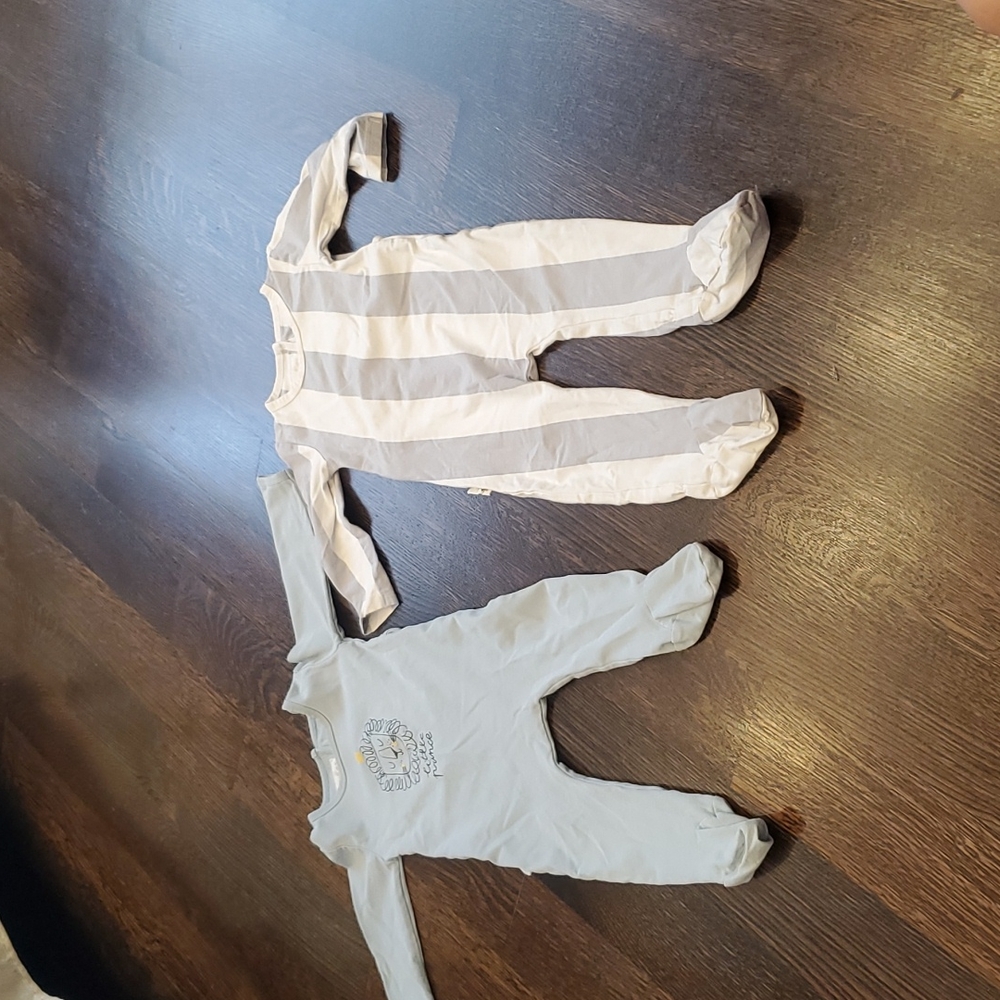 Maniere child size 12M bundle stretchie